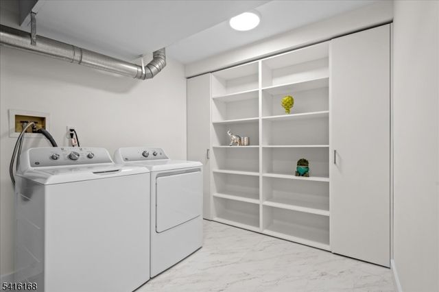 231 Vista Dr 231, Hanover Twp., NJ 07927