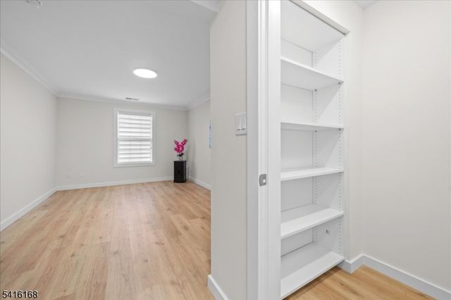 231 Vista Dr 231, Hanover Twp., NJ 07927