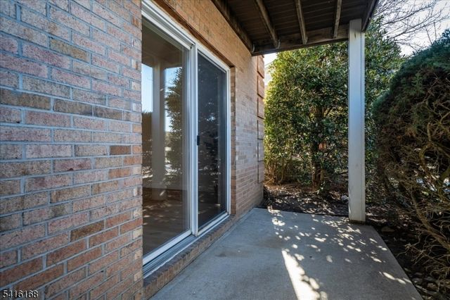 231 Vista Dr 231, Hanover Twp., NJ 07927