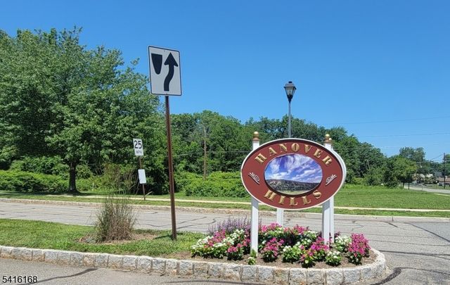 231 Vista Dr 231, Hanover Twp., NJ 07927