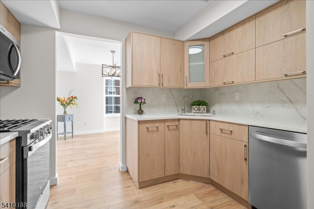 231 Vista Dr 231, Hanover Twp., NJ 07927