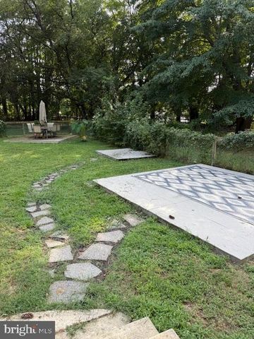 14 DRAPER DR, Dover, DE 19901