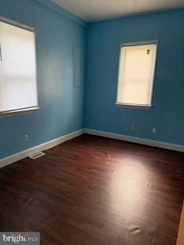 14 DRAPER DR, Dover, DE 19901