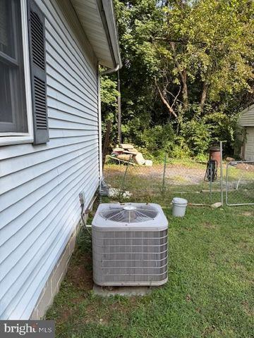 14 DRAPER DR, Dover, DE 19901