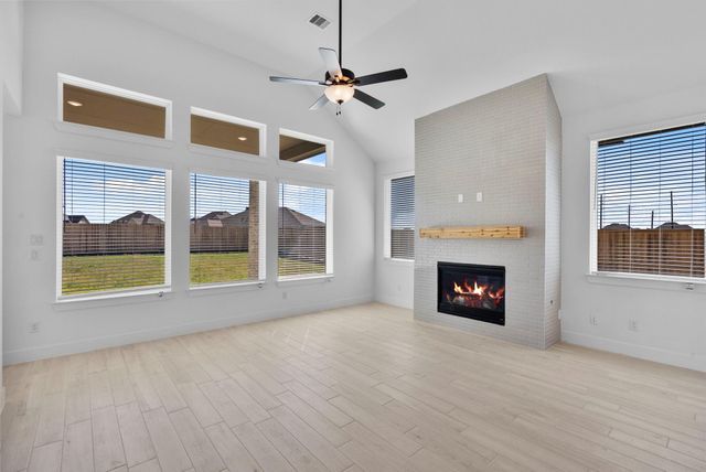 14802 Buffalo Head Street, Mont Belvieu, TX 77523