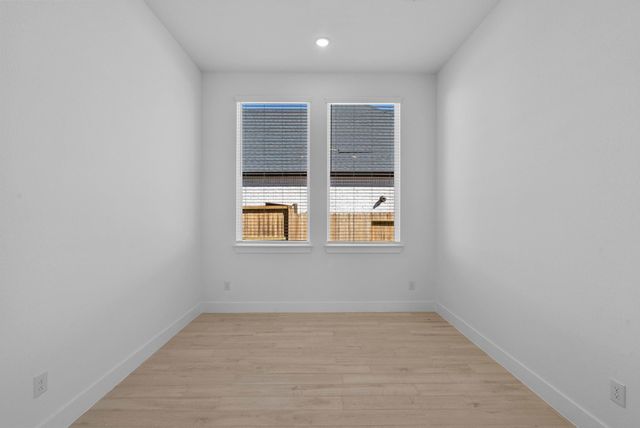 14802 Buffalo Head Street, Mont Belvieu, TX 77523