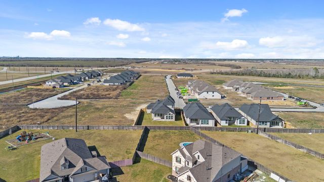 14802 Buffalo Head Street, Mont Belvieu, TX 77523