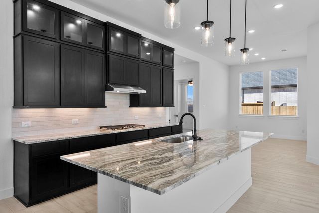 14802 Buffalo Head Street, Mont Belvieu, TX 77523