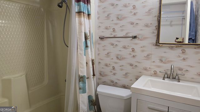 1182 N Plantation Parkway, Macon, GA 31220