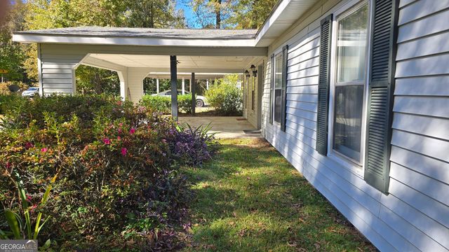 1182 N Plantation Parkway, Macon, GA 31220