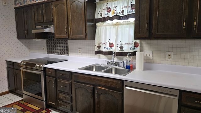 1182 N Plantation Parkway, Macon, GA 31220