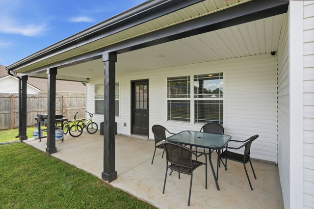 2079 Claudia Ln, Springfield, TN 37172