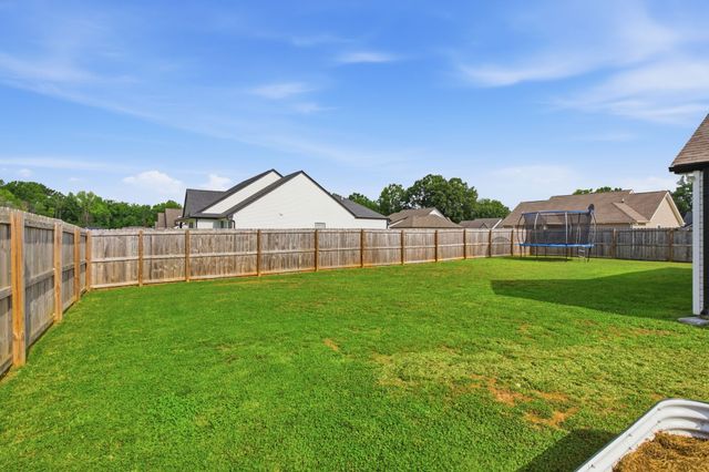 2079 Claudia Ln, Springfield, TN 37172