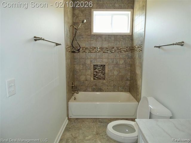 485 Upland Avenue, Pontiac, MI 48340