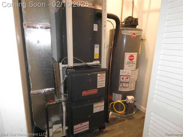 485 Upland Avenue, Pontiac, MI 48340