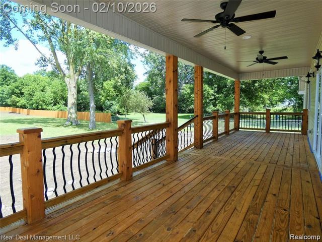 485 Upland Avenue, Pontiac, MI 48340