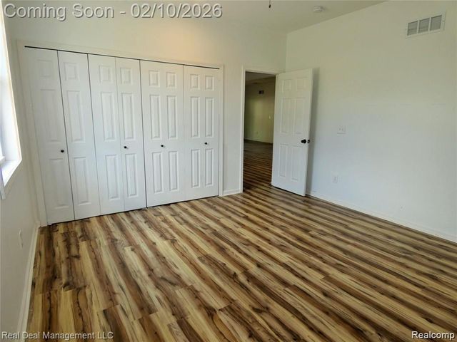 485 Upland Avenue, Pontiac, MI 48340