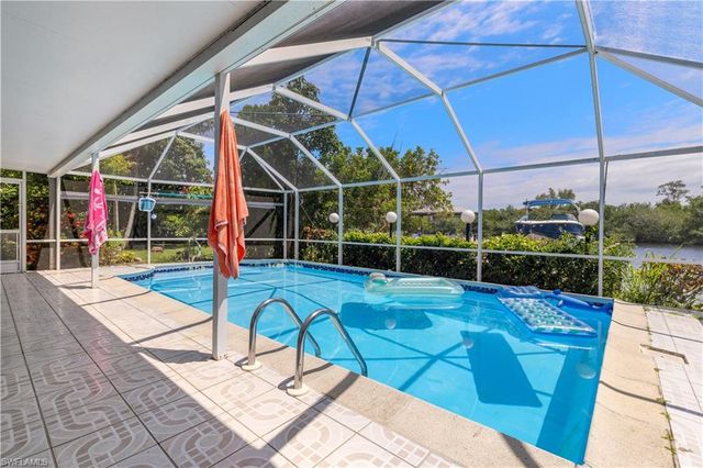 1300 Thompson ST, North Fort Myers, FL 33903