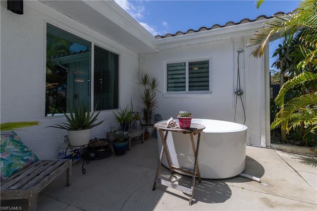1300 Thompson ST, North Fort Myers, FL 33903