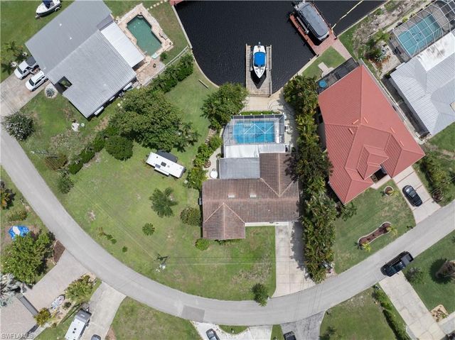 1300 Thompson ST, North Fort Myers, FL 33903