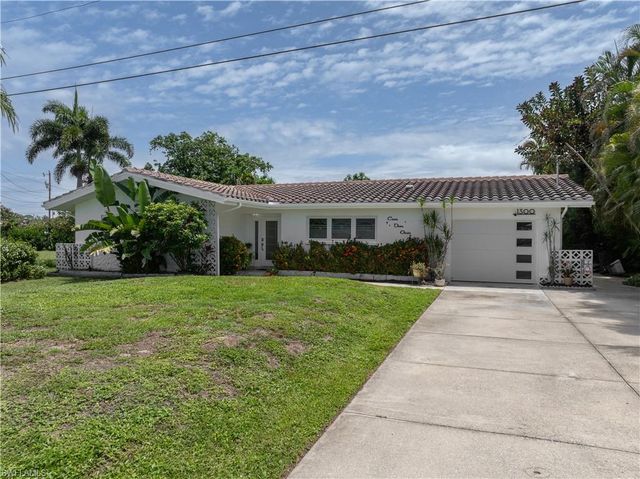 1300 Thompson ST, North Fort Myers, FL 33903