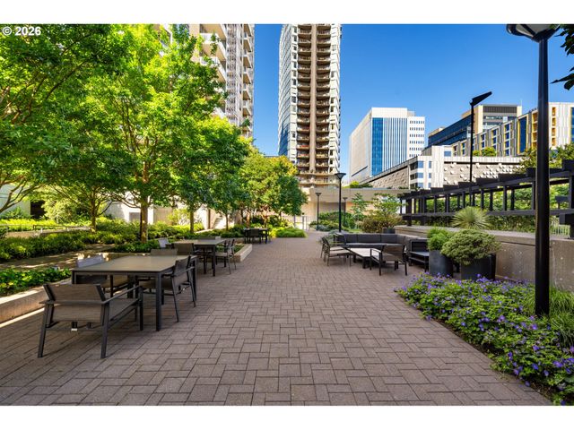 3570 S RIVER Pkwy 1507, Portland, OR 97239