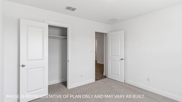 143 Great Northern DR, Cedar Creek, TX 78612