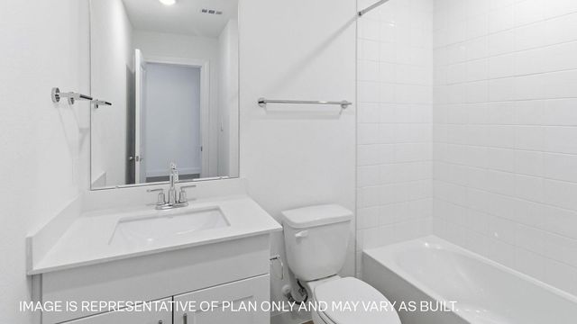 143 Great Northern DR, Cedar Creek, TX 78612