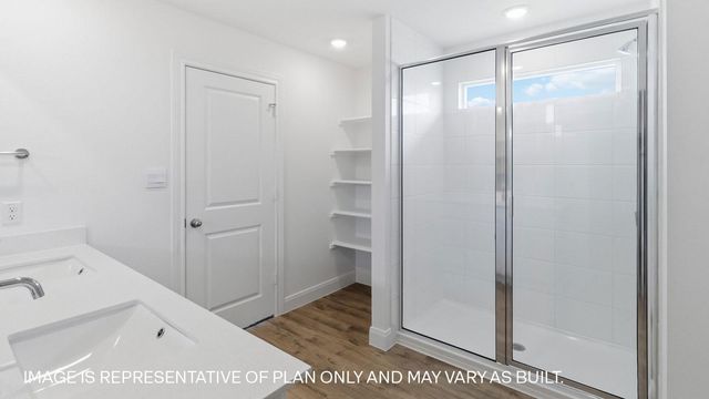 143 Great Northern DR, Cedar Creek, TX 78612