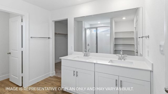 143 Great Northern DR, Cedar Creek, TX 78612