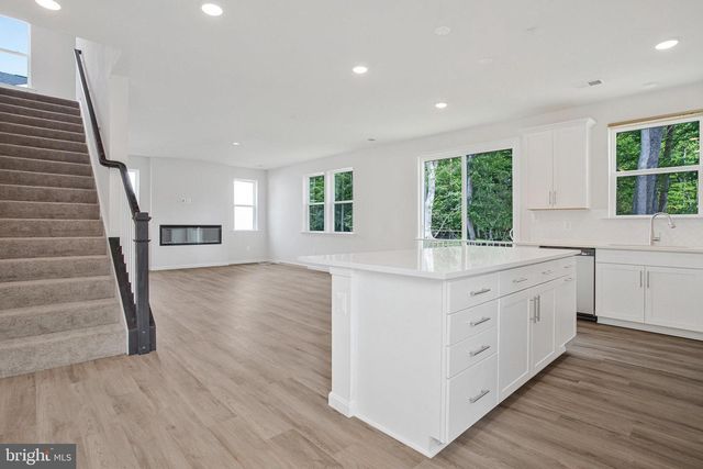 119 CATALPA DR, North East, MD 21901