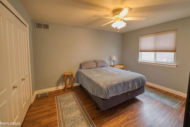 53198 Sams Lane, Chesterfield, MI 48047