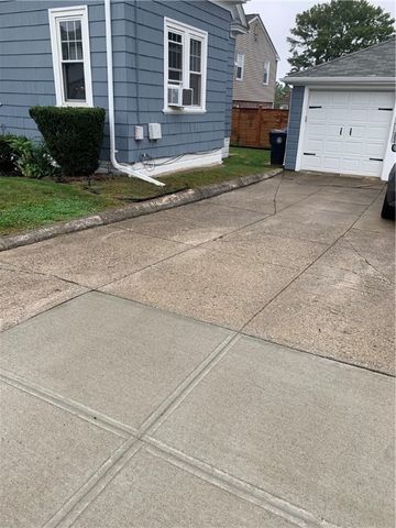 59 Audubon Avenue, North Providence, RI 02904