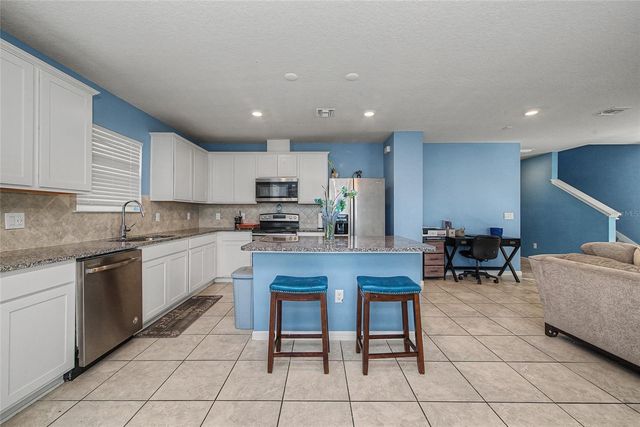 8982 ROYAL RIVER CIRCLE, Parrish, FL 34219