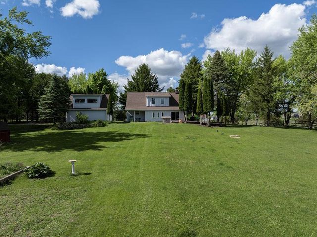 N79W33915 Petersen Road, Oconomowoc, WI 53066