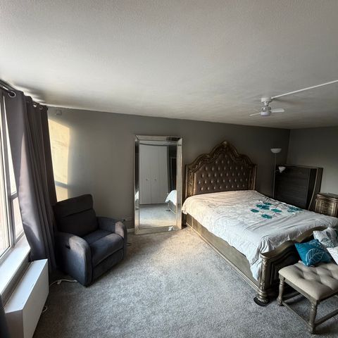 6101 N Sheridan Road 4A, Chicago, IL 60660
