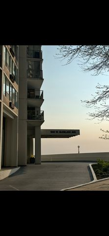 6101 N Sheridan Road 4A, Chicago, IL 60660