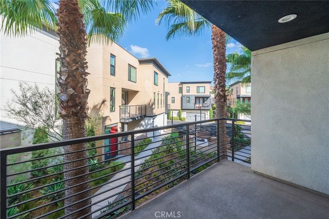2850 N Glassell Street, Orange, CA 92865