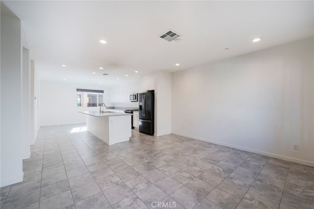 2850 N Glassell Street, Orange, CA 92865
