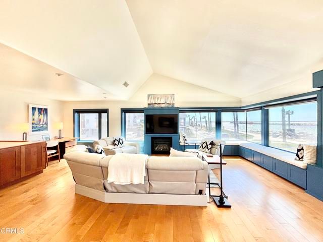 2524 Ocean Drive, Oxnard, CA 93035