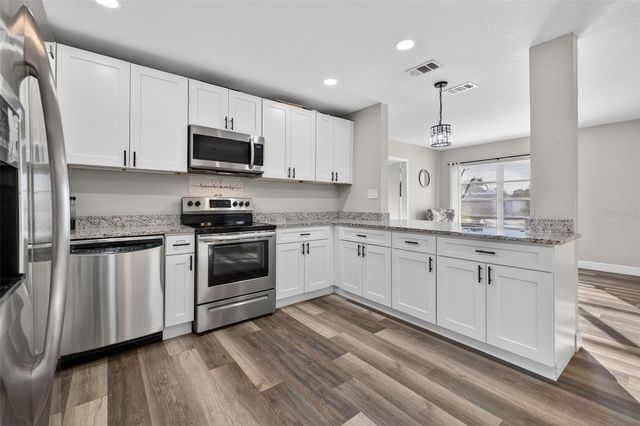 3301 70TH LANE N, St Petersburg, FL 33710