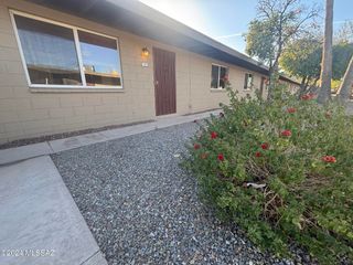 2821 N Columbus Blvd Apt 10, Tucson, AZ 85712