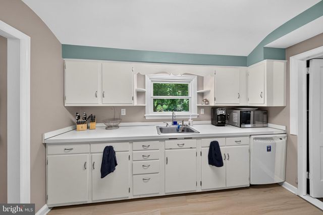 13 HARVARD RD, Wilmington, DE 19808