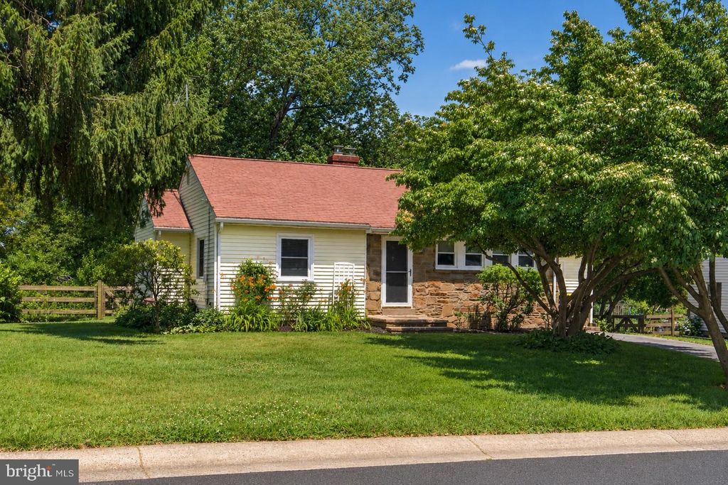 13 HARVARD RD, Wilmington, DE 19808