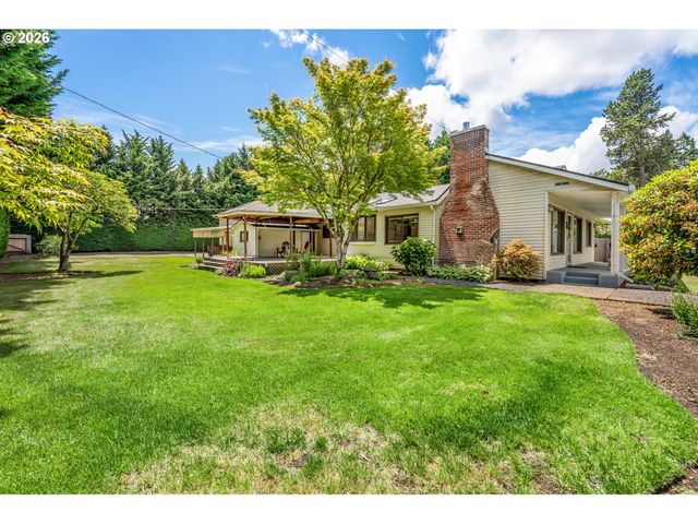 8480 Se HOOD St, Clackamas, OR 97015
