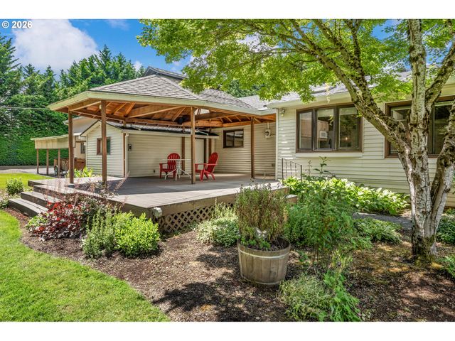 8480 Se HOOD St, Clackamas, OR 97015
