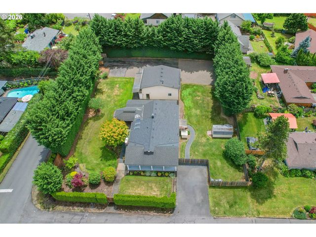 8480 Se HOOD St, Clackamas, OR 97015
