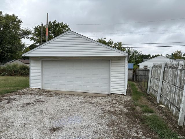 1000 Brentwood Drive, Kokomo, IN 46901