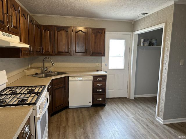 1000 Brentwood Drive, Kokomo, IN 46901