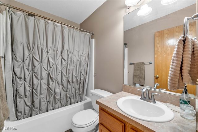 5755 Trystin Tree Drive, Medina, OH 44256